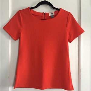 Old navy orange top with zipper
